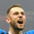 De Vrij .